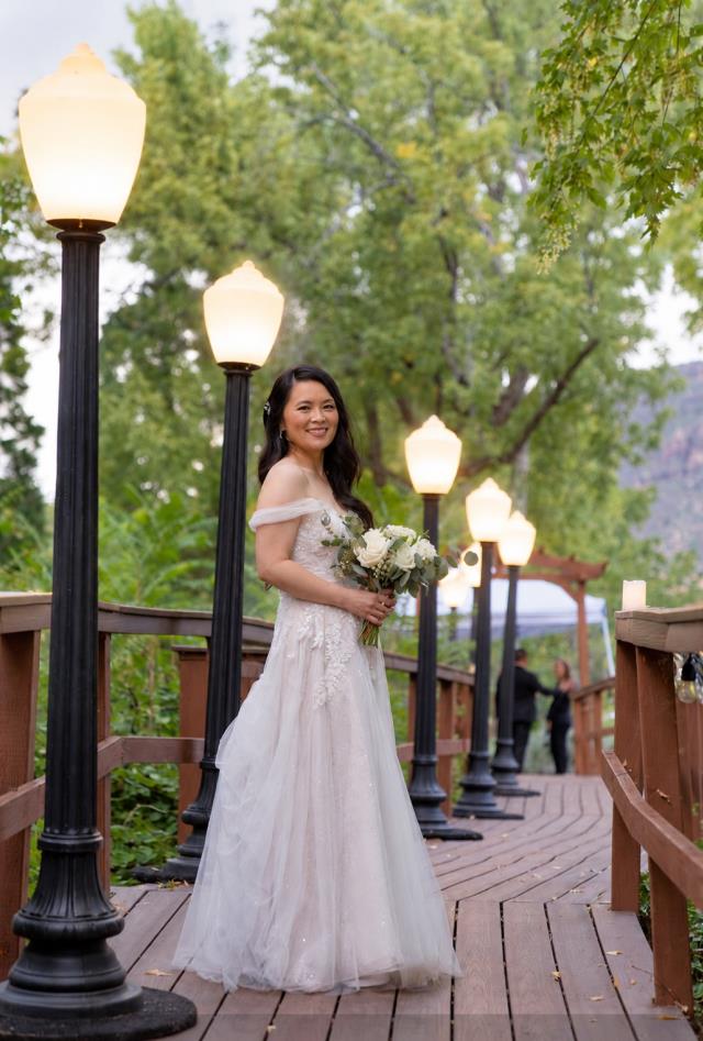 Where to find STREET LAMP, BLACK 1 GLOBE in Sedona